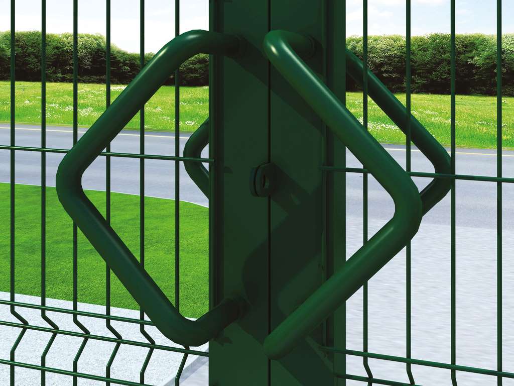 Ворота распашные со стальной рамой с заполнением сварной сеткой 14 Ворота распашные со стальной рамой с заполнением сварной сеткой 14