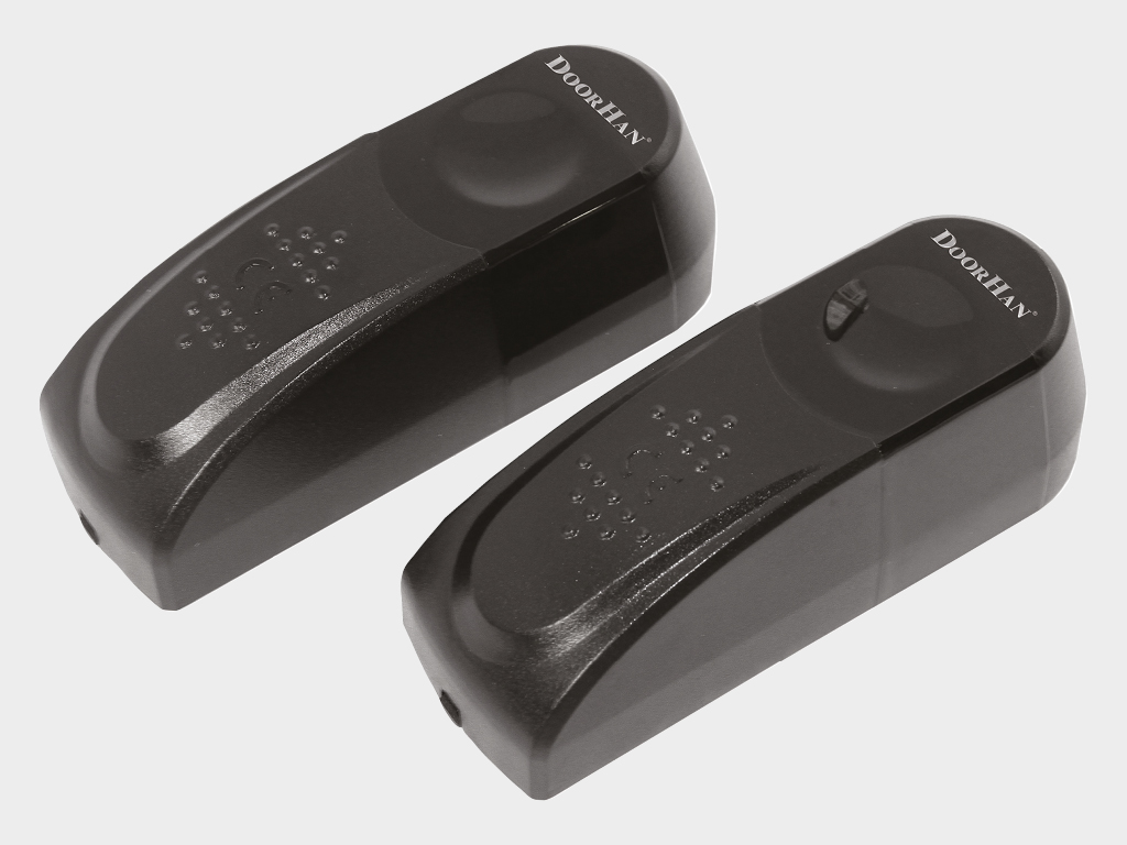 Откатные ворота со стальной рамой и заполнением сварной сеткой 19 Откатные ворота со стальной рамой и заполнением сварной сеткой 19