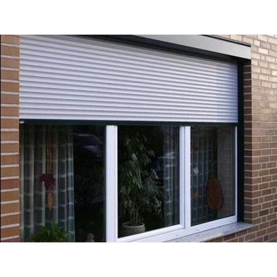 Рольставни на витрину из пенозаполненного роллетного профиля RH58N